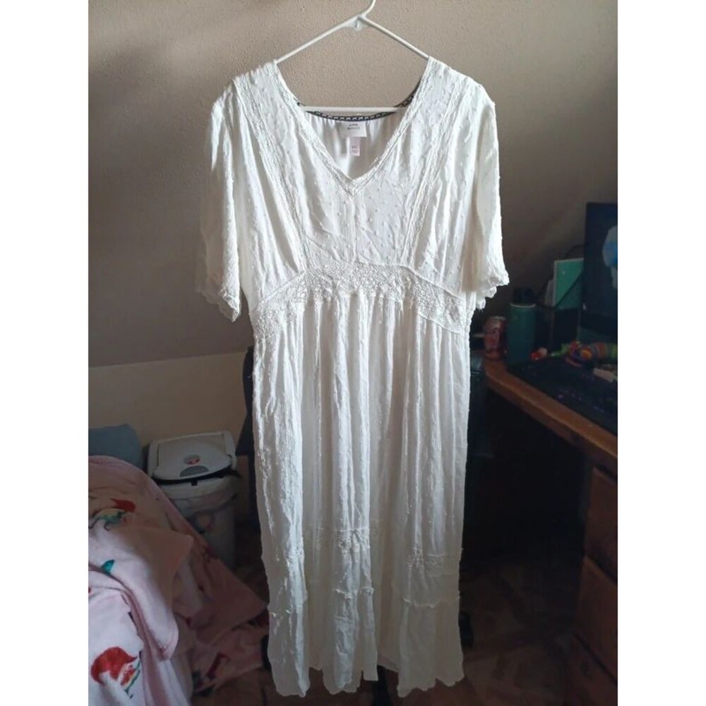 White midi boho dress by Knox rose
